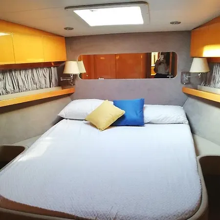 Amber Princess Boat & Breakfast Botel Salerno